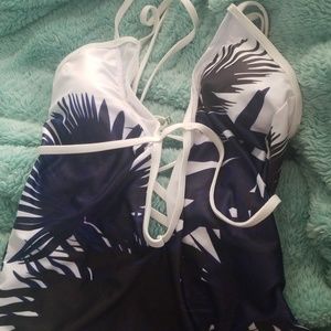 Bathing suit